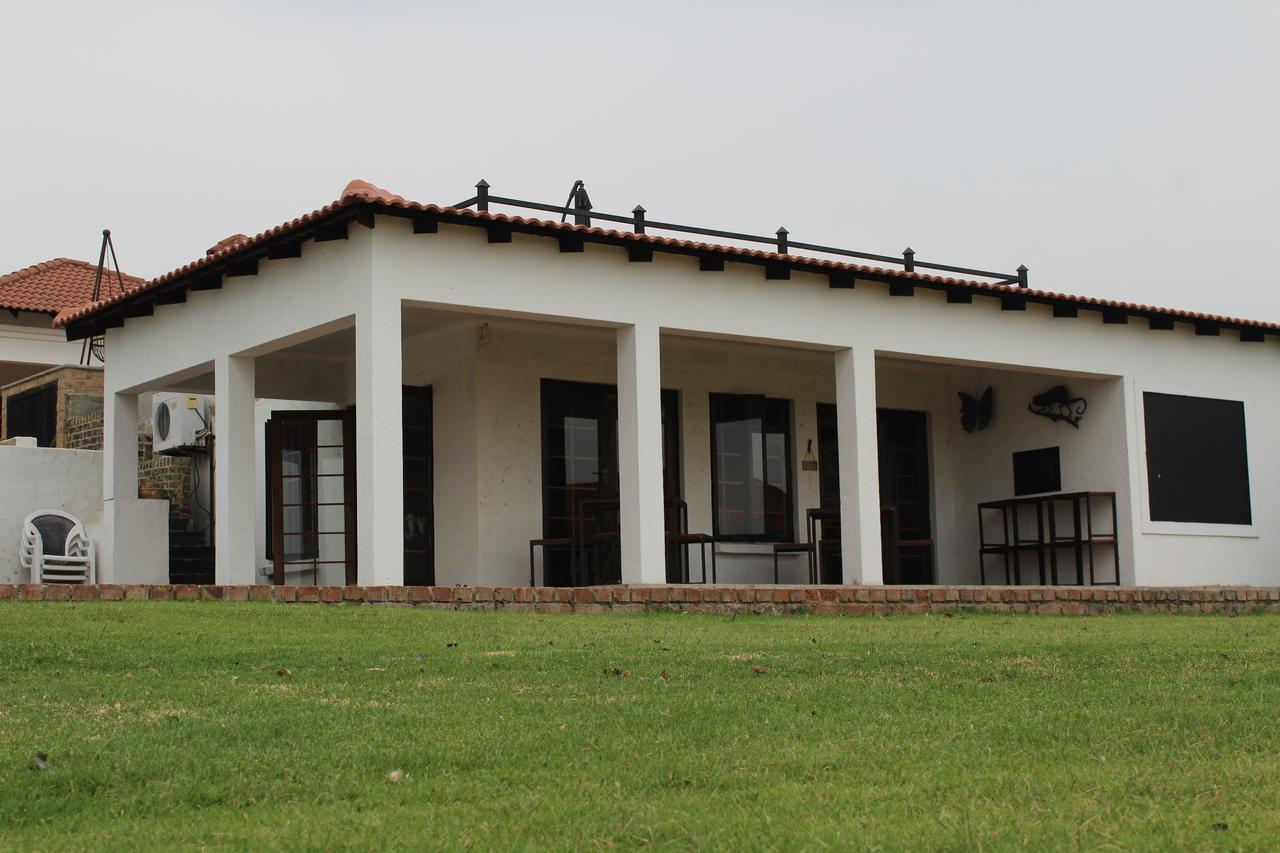Bottom Of Boden Hotel Benoni Exterior photo